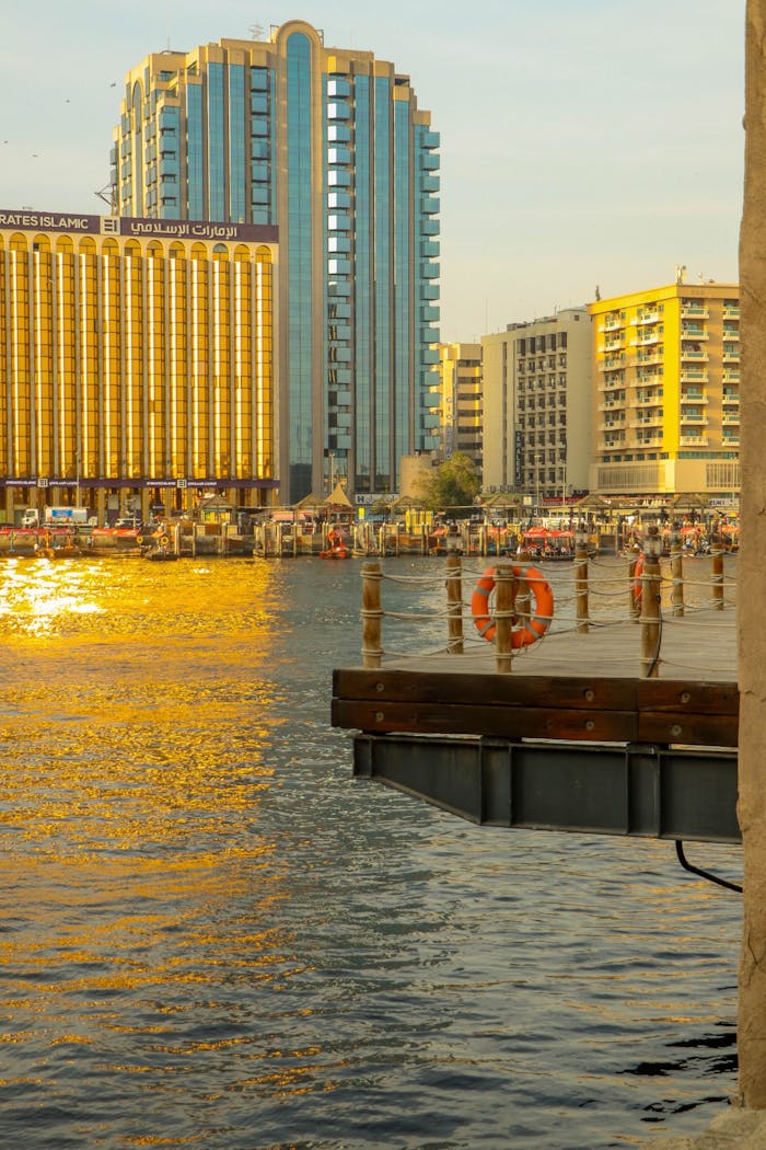 golden-cityscape-of-dubai-marina-at-sunset-30262421